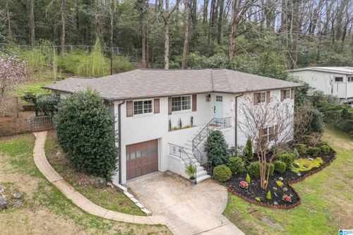 1905 Old Creek Trl, VESTAVIA HILLS, AL, 35216-2138 | Card Image