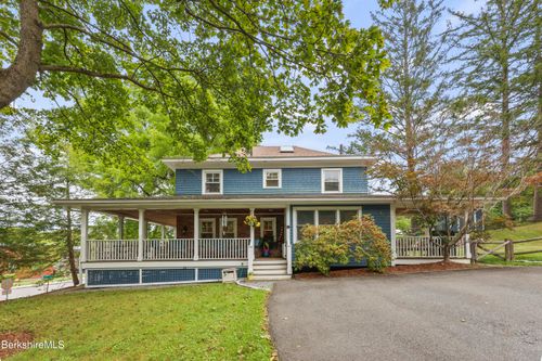 662 North Hoosac Rd, Williamstown, MA, 01267 | Card Image