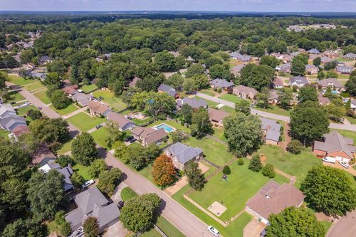 128 Glenwood Dr, Jackson, TN, 38305 | Card Image