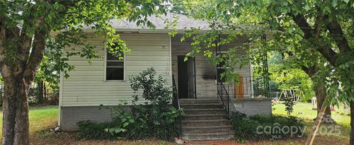 106 Crescent Ave, Gastonia, NC, 28054-2002 | Card Image