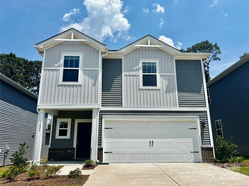 1426 31st St Ne, Conover, NC, 28613-9449 | Card Image