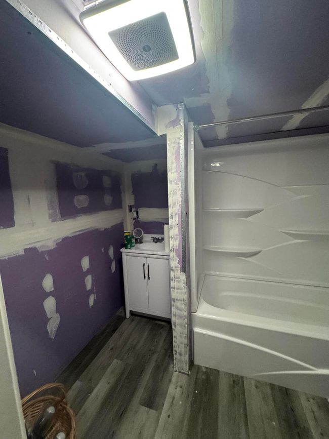 31004 Middle Crossing Rd, House other with 3 bedrooms, 2 bathrooms and null parking in Dowagiac MI | Image 17