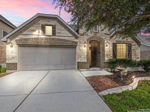 221 Norwood Ct, Schertz, TX, 78108-3311 | Card Image