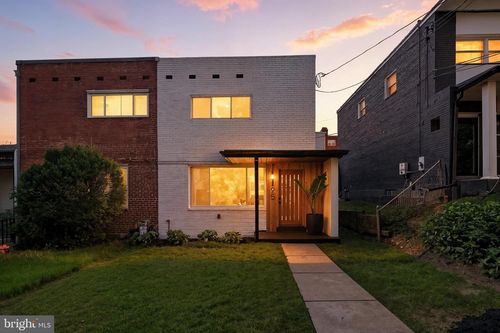 125 Urell Pl Ne, WASHINGTON, DC, 20011-7410 | Card Image