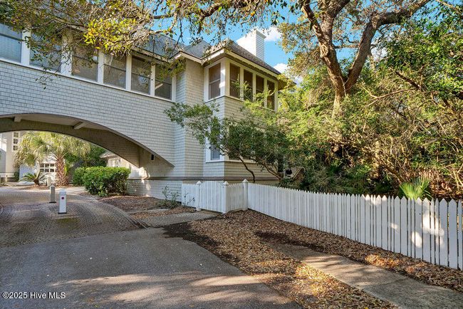 1 Keepers Lndg, House other with 3 bedrooms, 3 bathrooms and 1 parking in Bald Head Island NC | Image 32