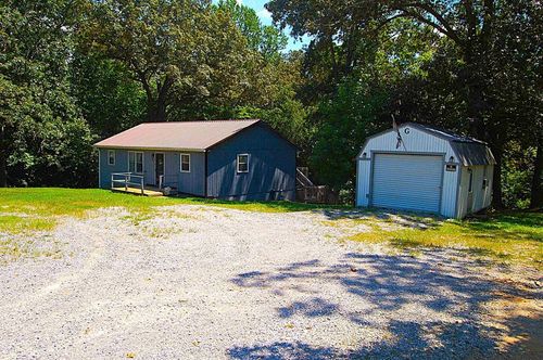 1939 Rockcastle Rd, Cadiz, KY, 42211-9321 | Card Image