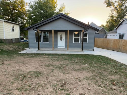 408 2nd St, Monett, MO, 65708-2021 | Card Image