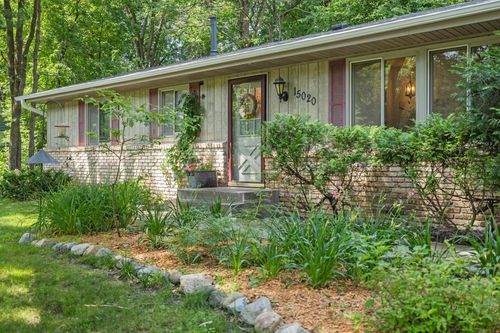 15020 Eileen Cir, Burnsville, MN, 55306-5047 | Card Image