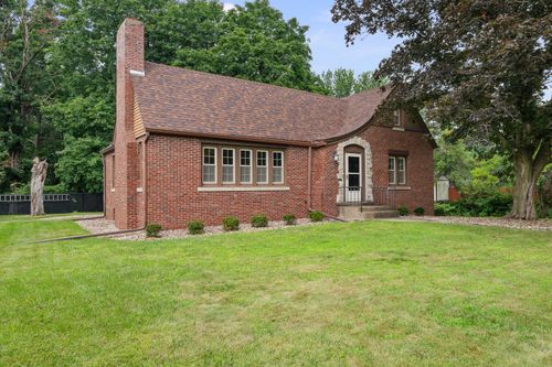 2601 12th St, Moline, IL, 61265-4708 | Card Image