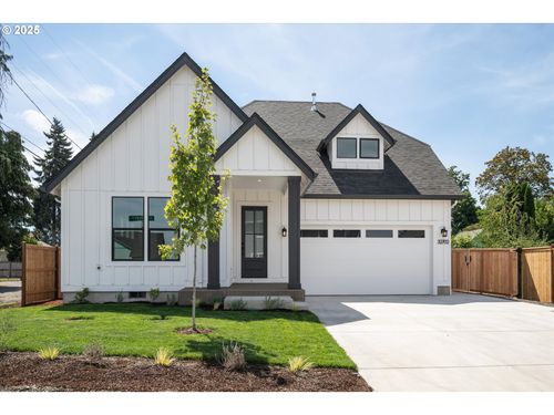 32702 E Van Duyn St, Coburg, OR, 97408-1404 | Card Image