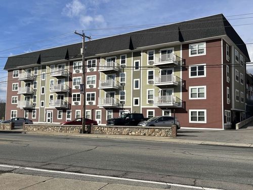 42-275 W. Main Street, Marlborough, MA, 01752 | Card Image