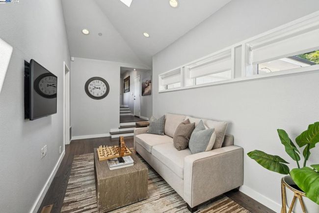 11 Leslyn Ln, House other with 5 bedrooms, 6 bathrooms and 2 parking in Lafayette CA | Image 30
