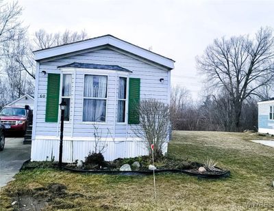 60 W Canyon Drive, House other with 2 bedrooms, 2 bathrooms and null parking in Hamburg NY | Image 2