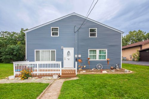 220 S Linda St, Hobart, IN, 46342-4525 | Card Image