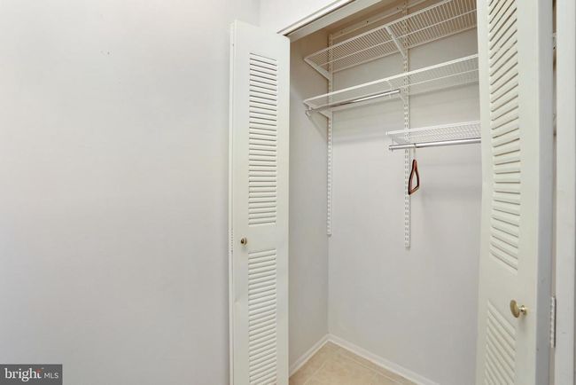 11659-B - 11659 Chesterfield Ct, Condo with 1 bedrooms, 1 bathrooms and null parking in RESTON VA | Image 8