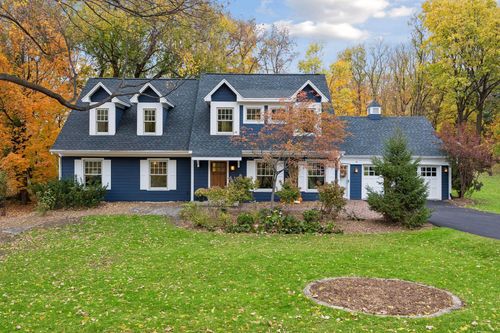 18930 Azure Rd, Wayzata, MN, 55391-3121 | Card Image