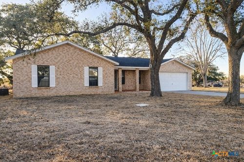 2950 W Fm 884, Yorktown, TX, 78164-5162 | Card Image