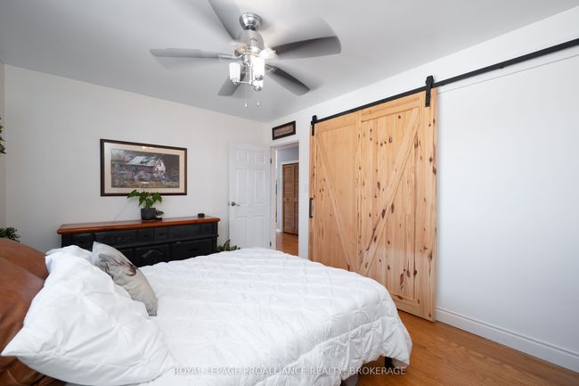 70 Briscoe St, House other with 4 bedrooms, 2 bathrooms and 4 parking in Amherstview ON | Image 19