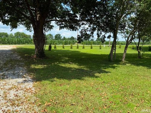 3325 E 800 S, Lynn, IN, 47355-9145 | Card Image
