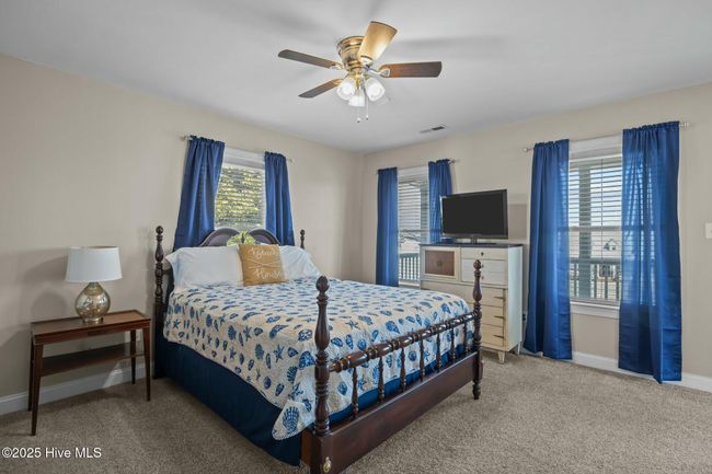 106 S Water St, House other with 6 bedrooms, 5 bathrooms and null parking in Swansboro NC | Image 17