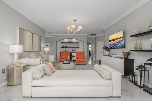 unit-202-9473 Casoria Ct, NAPLES, FL, 34113-8266 | Card Image