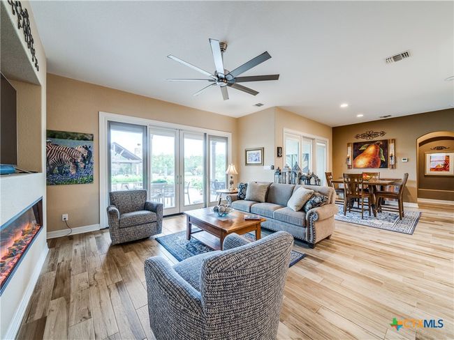 779 Stirrup Dr, House other with 3 bedrooms, 3 bathrooms and null parking in Spring Branch TX | Image 12