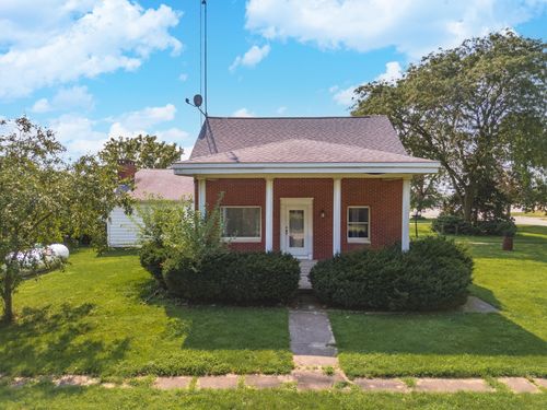 13163 N 2760 East Rd, Forrest, IL, 61741-9538 | Card Image