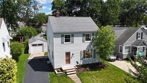 119 Monroe Ave, Cuyahoga Falls, OH, 44221-2117 | Card Image