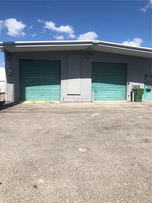2135 12 Street, Sarasota, FL, 34237 | Card Image