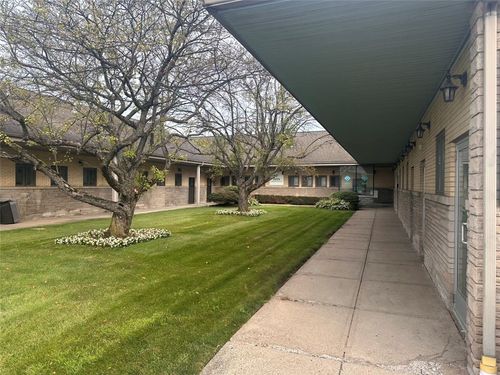 1629 Union Ave, Natrona Heights, PA, 15065-2134 | Card Image