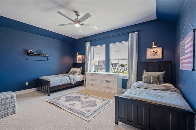 5th bedroom has walk in closet and ensuite jack and Jill bathroom. | Image 30