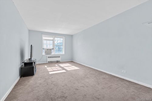 apt-2f3-63 Woodhaven Blvd, Rego Park, NY, 11374-4802 | Card Image