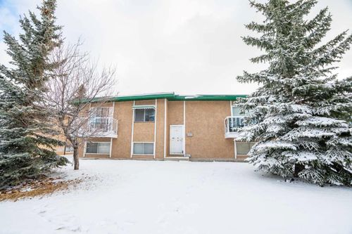 2-7728 Hunterview Dr Nw, Calgary, AB, T2K5C9 | Card Image