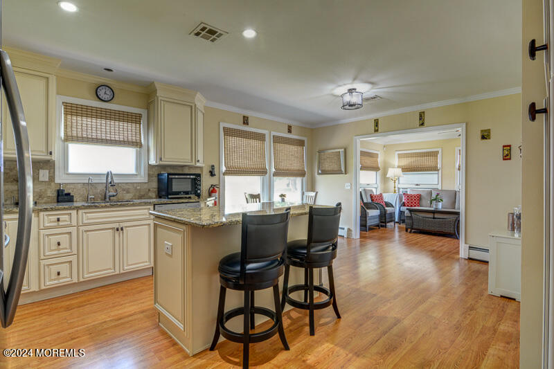 Lismore Dr, Toms River, NJ 08757