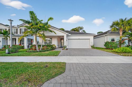 188 Sw Pomeroy St, Stuart, FL, 34997-4500 | Card Image