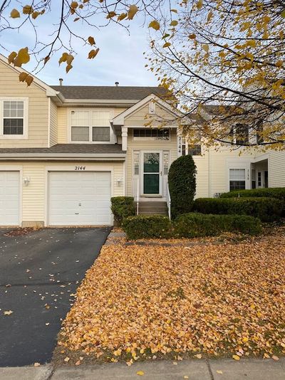 2144 Orchard Lane, Townhouse with 2 bedrooms, 2 bathrooms and 1 parking in Carpentersville IL | Image 1