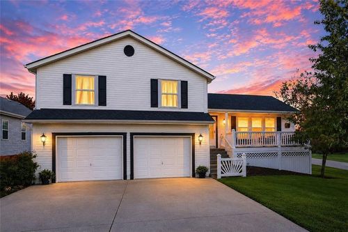 1301 Fox Run Trl, Platte City, MO, 64079-7640 | Card Image