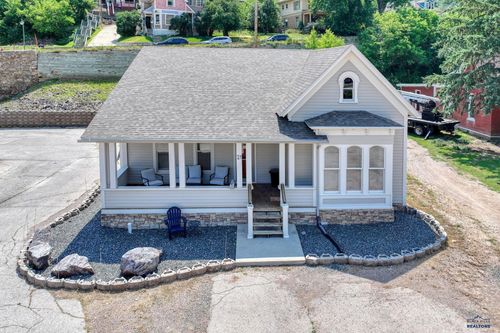 21 Charles St, deadwood, SD, 57732-1302 | Card Image