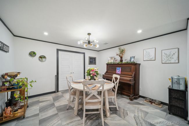 912 Henshaw Ave, House other with 4 bedrooms, 3 bathrooms and null parking in Sapulpa OK | Image 17