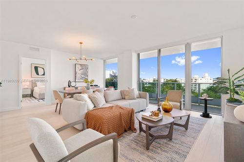 604-9201 E Bay Harbor Dr, Bay Harbor Islands, FL, 33154-2779 | Card Image