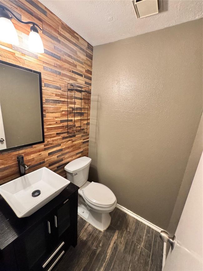2702 Dovewood Ln, House other with 4 bedrooms, 3 bathrooms and 2 parking in Spring TX | Image 15