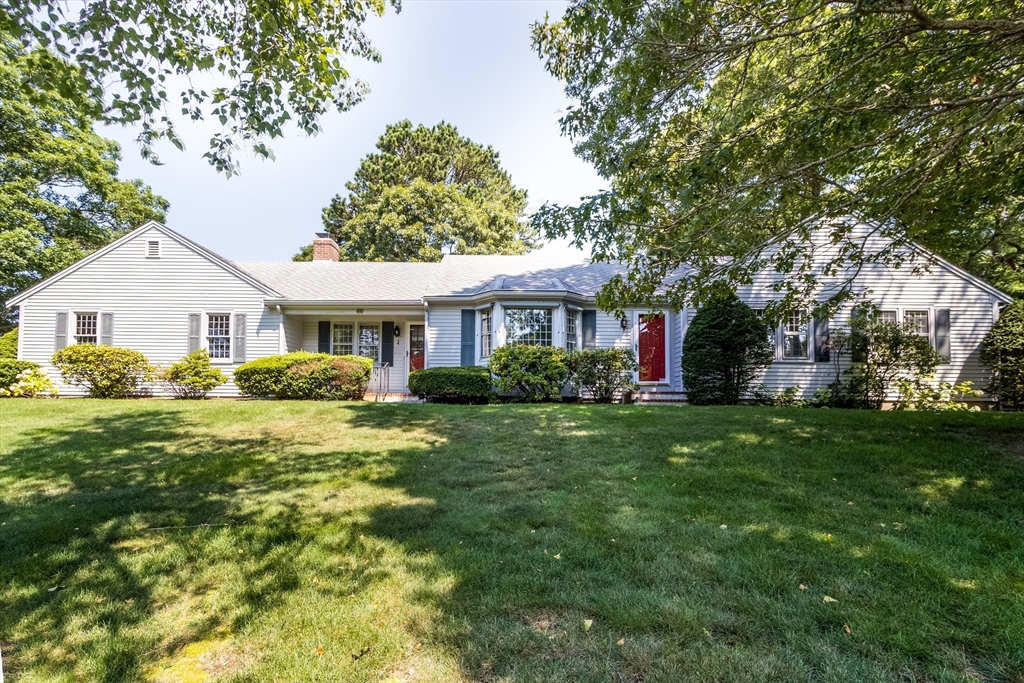 Wianno Rd, Yarmouth Port, MA 02675
