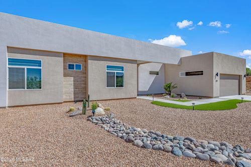 130 Avenida Ostion, Rio Rico, AZ, 85648-7300 | Card Image