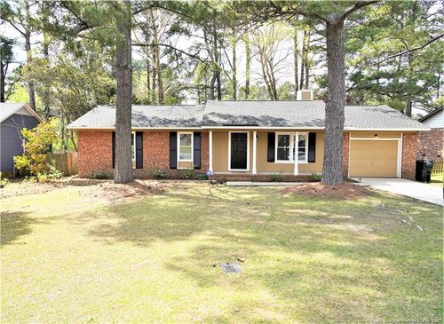 6982 Bostick Dr, Fayetteville, NC, 28314-6406 | Card Image