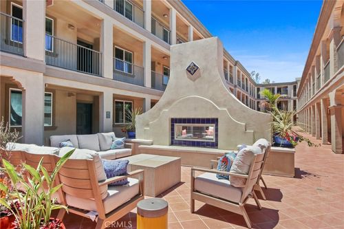 120-927 Deep Valley Dr, Rolling Hills Estates, CA, 90274-3808 | Card Image