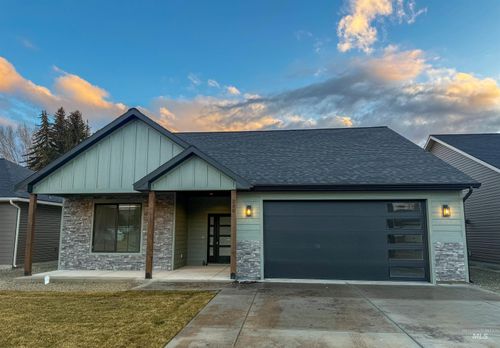 235 Whitman St, Albion, ID, 83311-7733 | Card Image