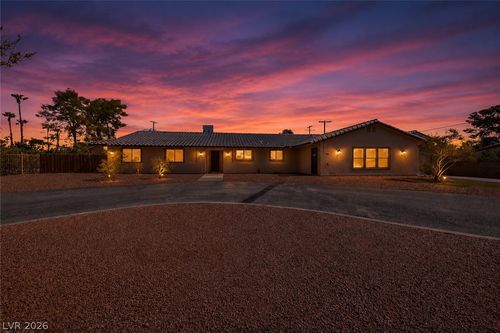 2258 Bridlewood Dr, Las Vegas, NV, 89119-6121 | Card Image