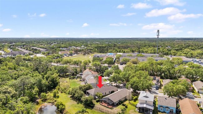 FishHawk Creek Elementary is right across the street. | Image 37