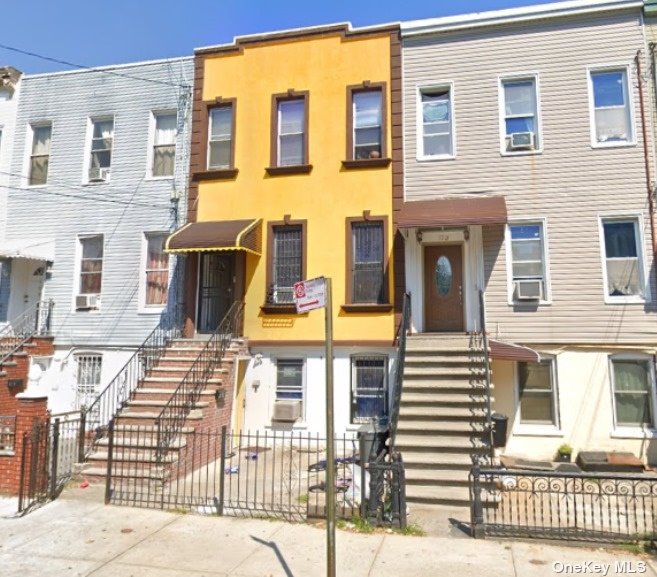 Euclid Ave, Brooklyn, NY 11208