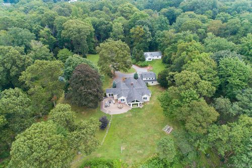 140 Old Winkle Point Rd, Northport, NY, 11768-1163 | Card Image